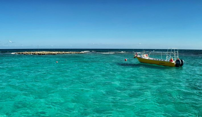 10 Common Tourist Mistakes on Playa del Carmen Boat Tours (And How to Avoid Them)