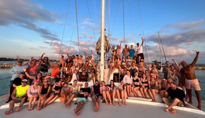 Best Boat Tours for Families in Playa del Carmen